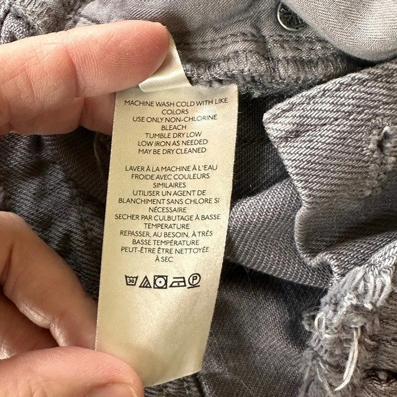 Free People Becket Cut Off Slouchy Shorts - Size 24 - Picture 9 of 12